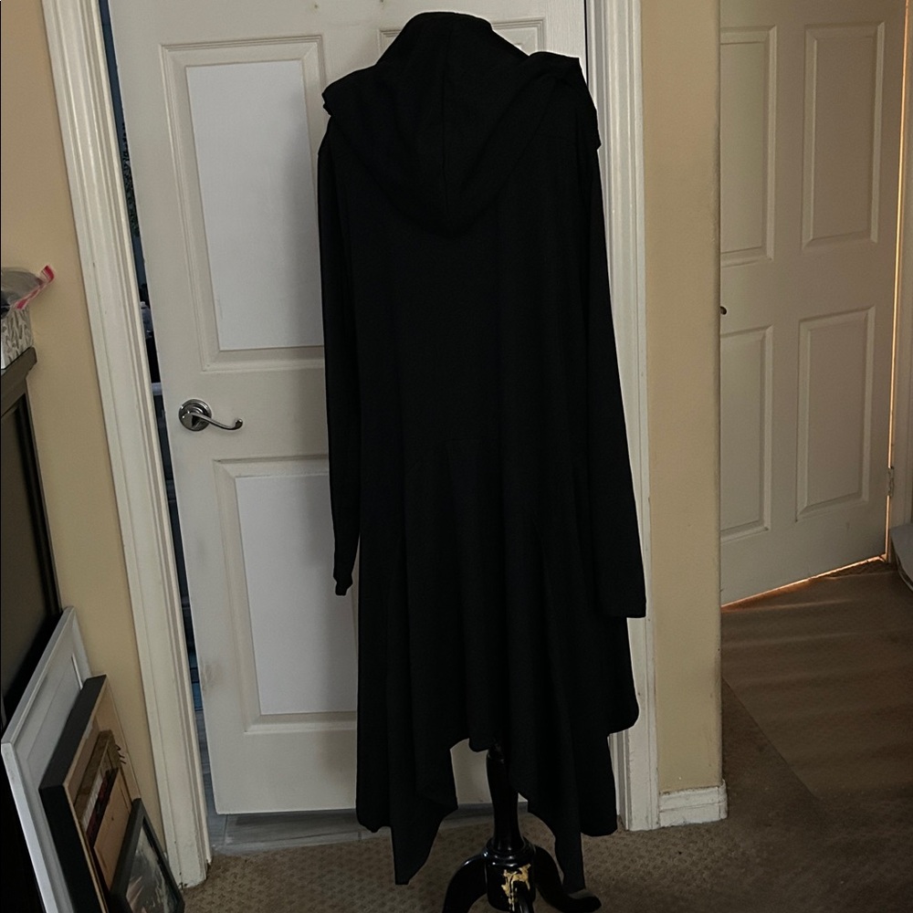 Black Hooded Women’s  coverup - Picture 2 of 3